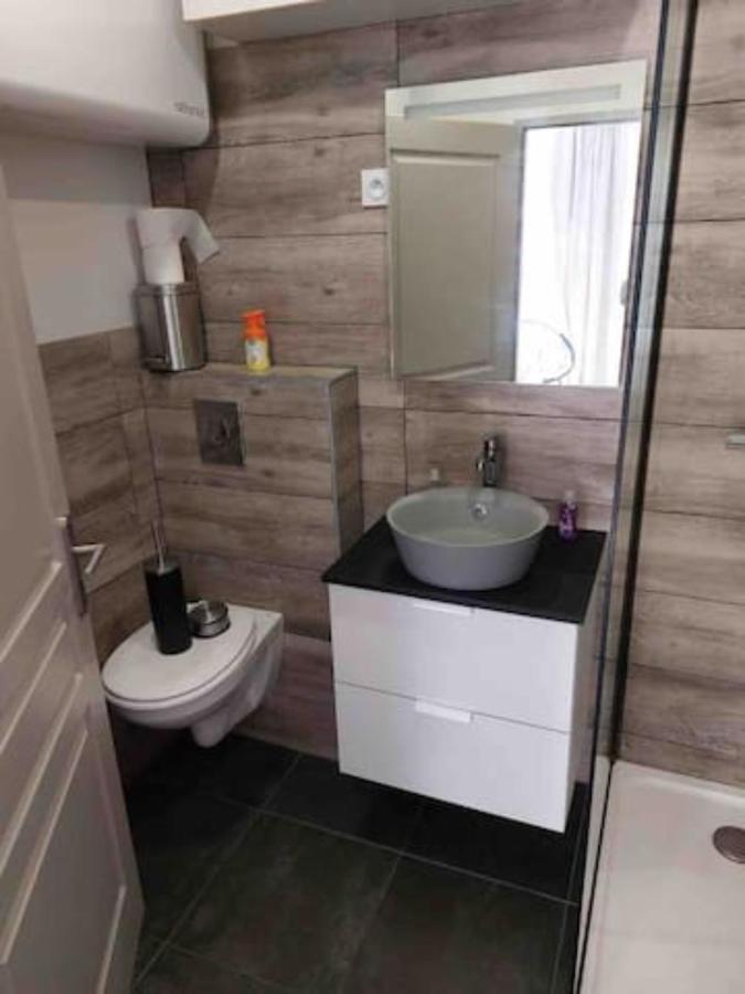 Le Savane Apartment Везул Екстериор снимка